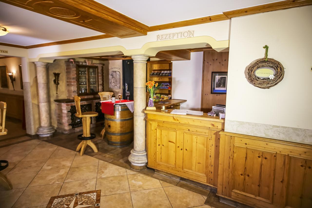 Gasthof Simmerlwirt Sankt Leonhard  Екстериор снимка