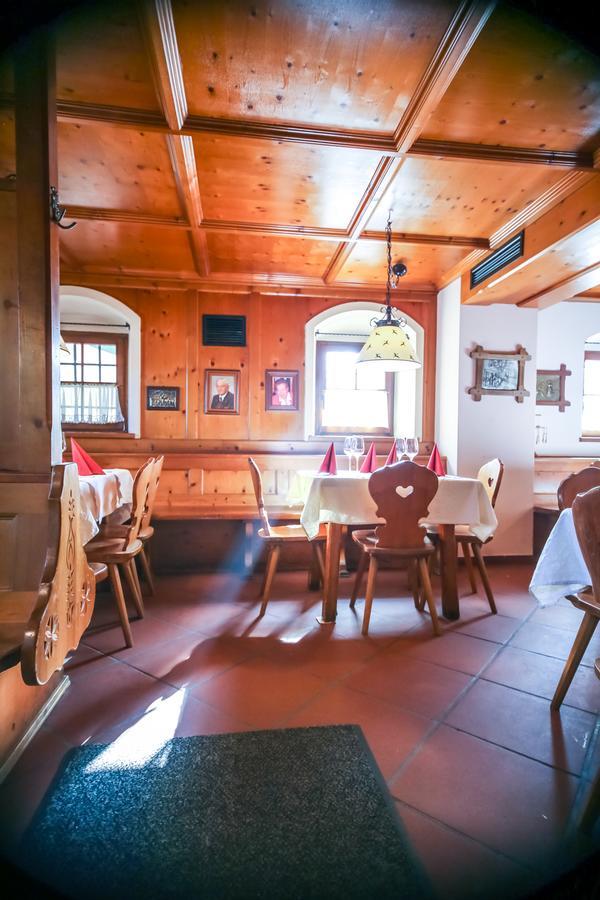 Gasthof Simmerlwirt Sankt Leonhard  Екстериор снимка